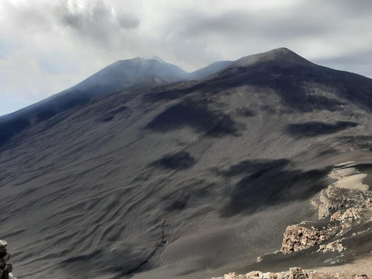 Feudo Magazzeni Etna Alojamento de Turismo Rural